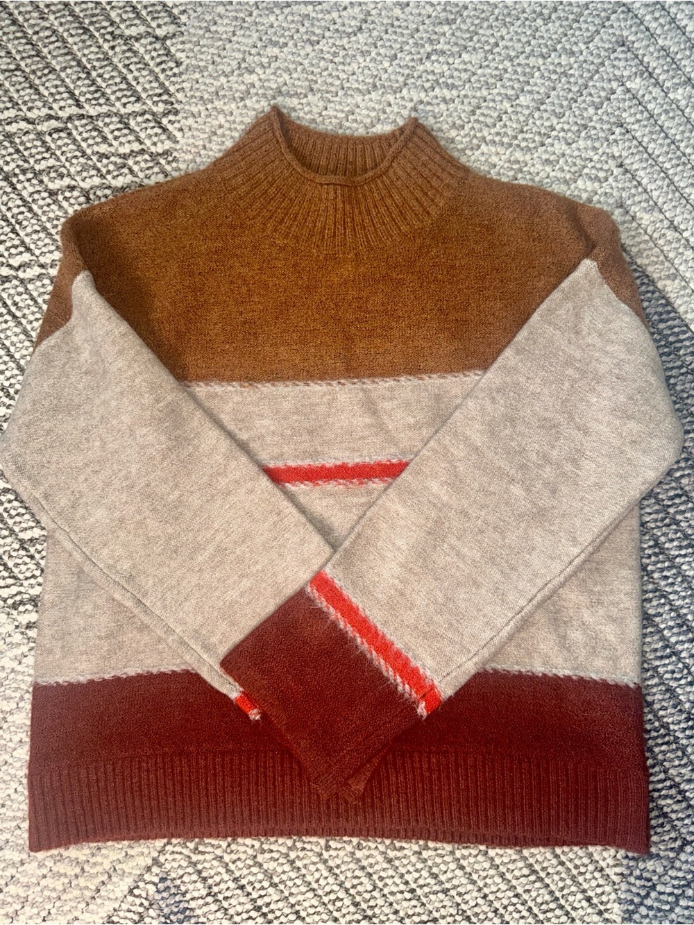 Universal Thread Colorblock Cropped Turtleneck Sweater - Picture 1 of 4